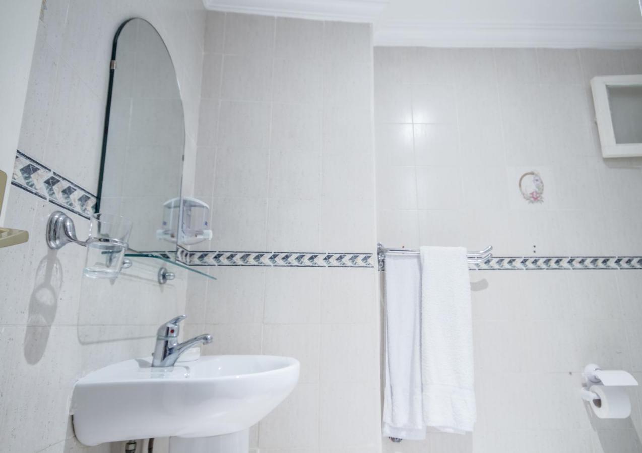 Hotel Tarek شفشاون المظهر الخارجي الصورة