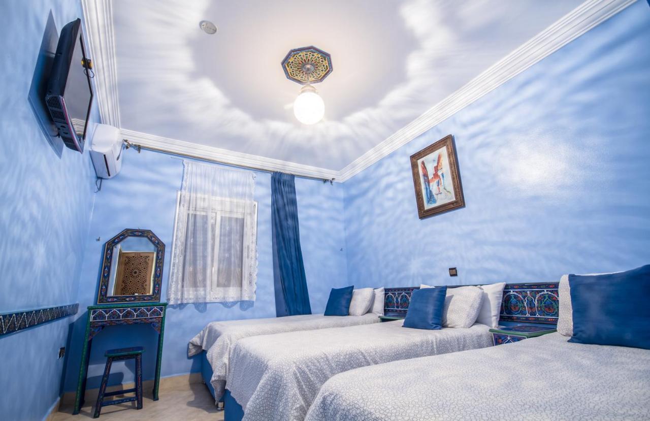 Hotel Tarek شفشاون المظهر الخارجي الصورة