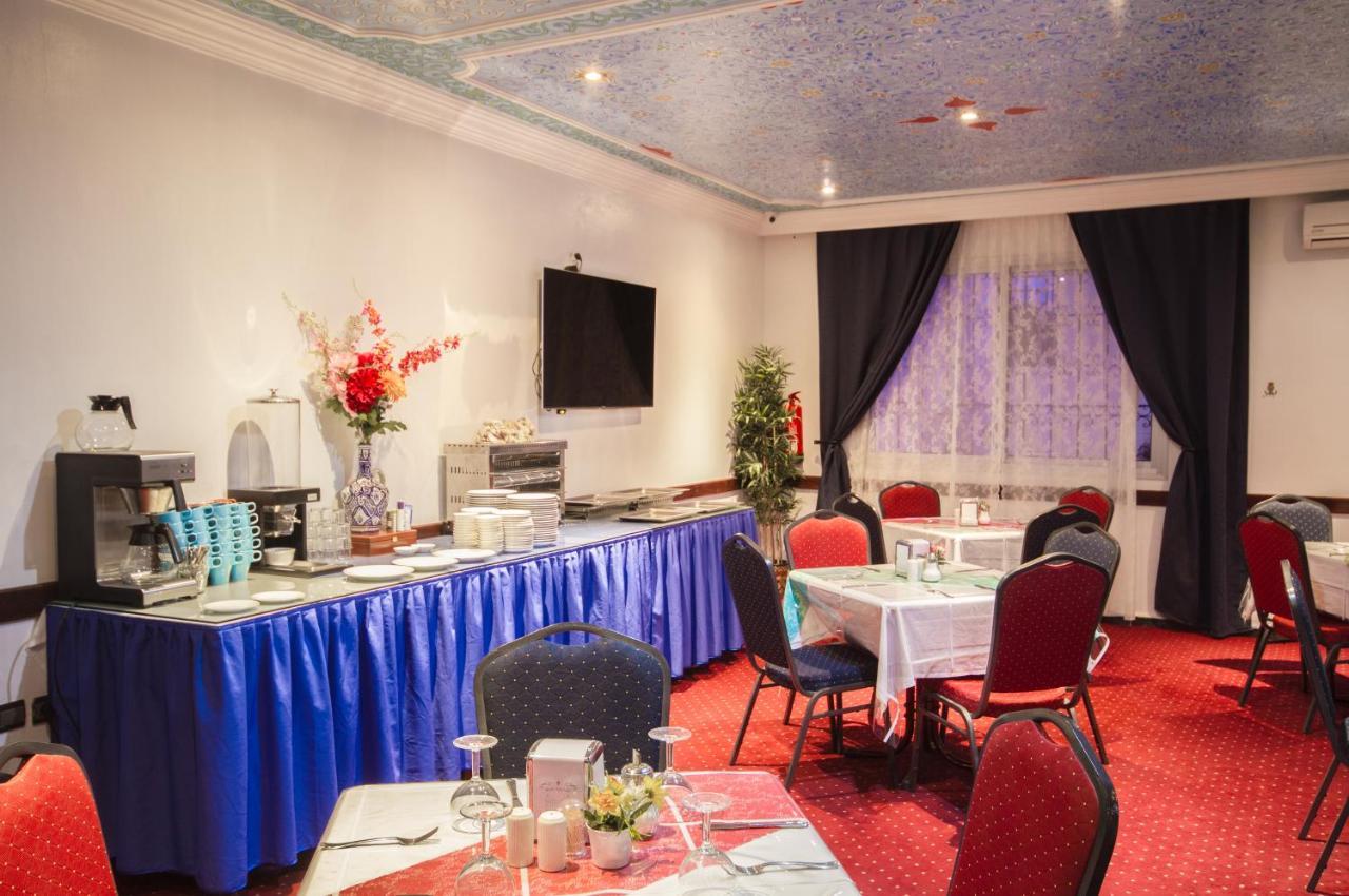 Hotel Tarek شفشاون المظهر الخارجي الصورة