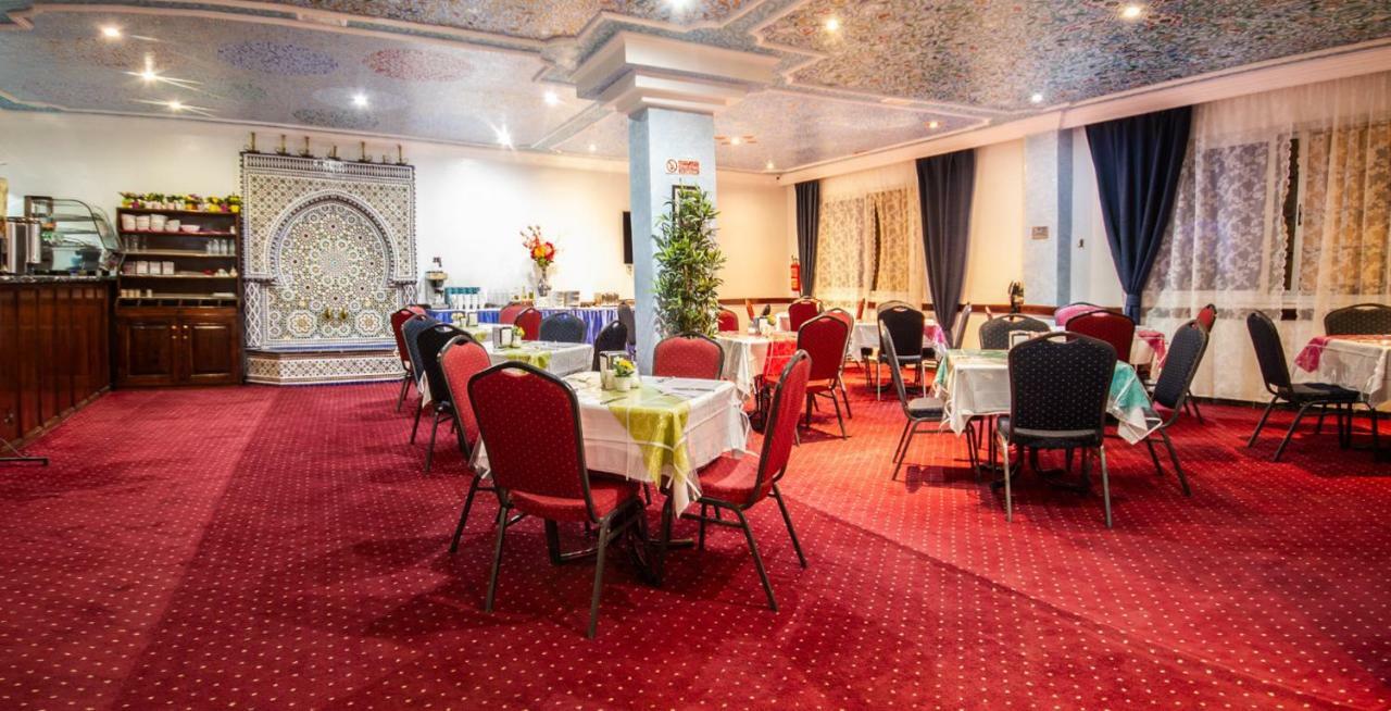Hotel Tarek شفشاون المظهر الخارجي الصورة